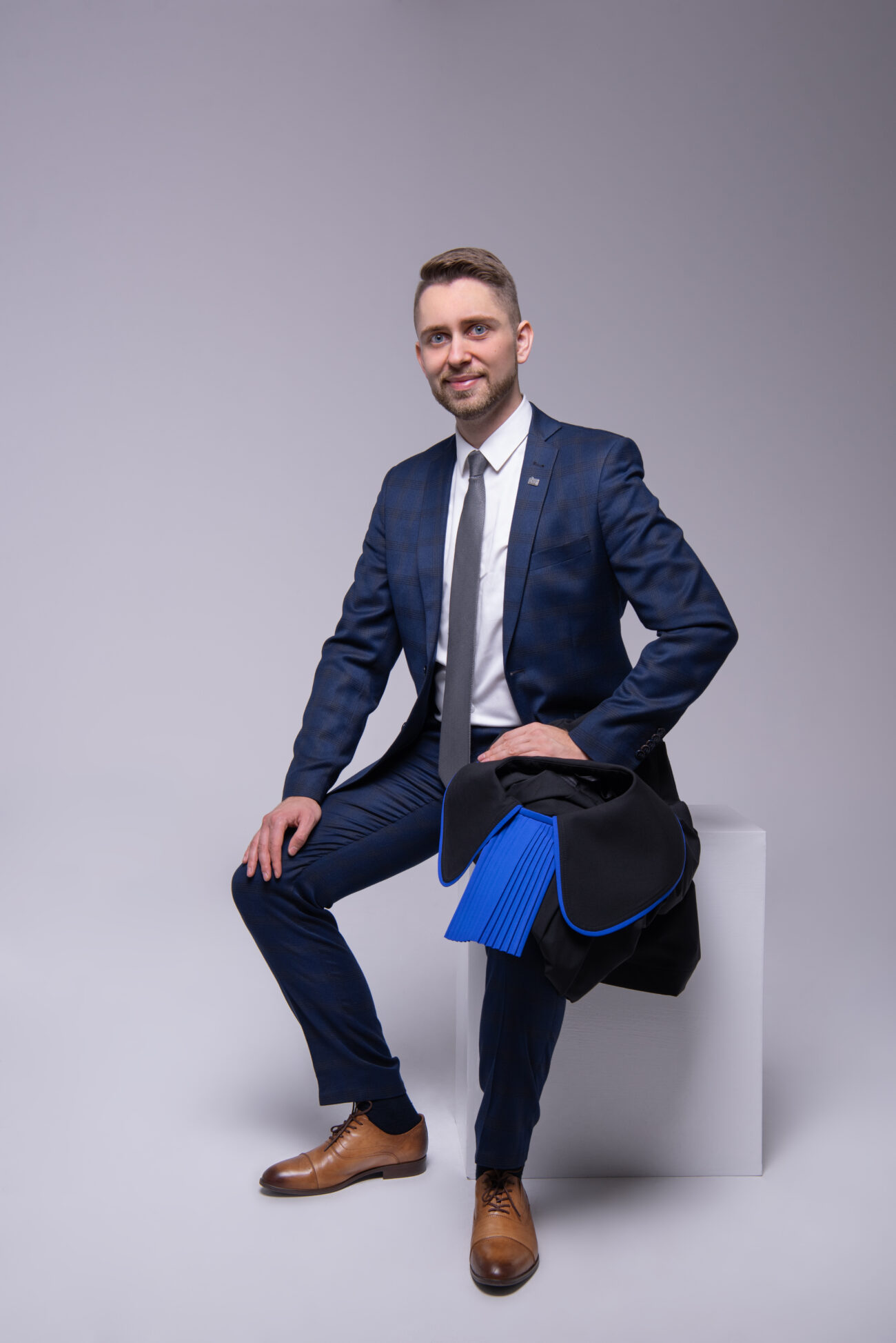 Fotografia wizerunkowa Tarnobrzeg – klucz do profesjonalnego wizerunku 5 Michal B @Pixel Studio Domaradzki 2025 druk 10